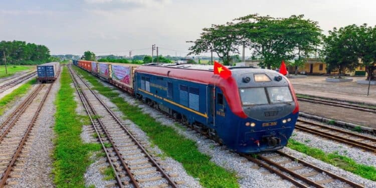 Vietnam railway